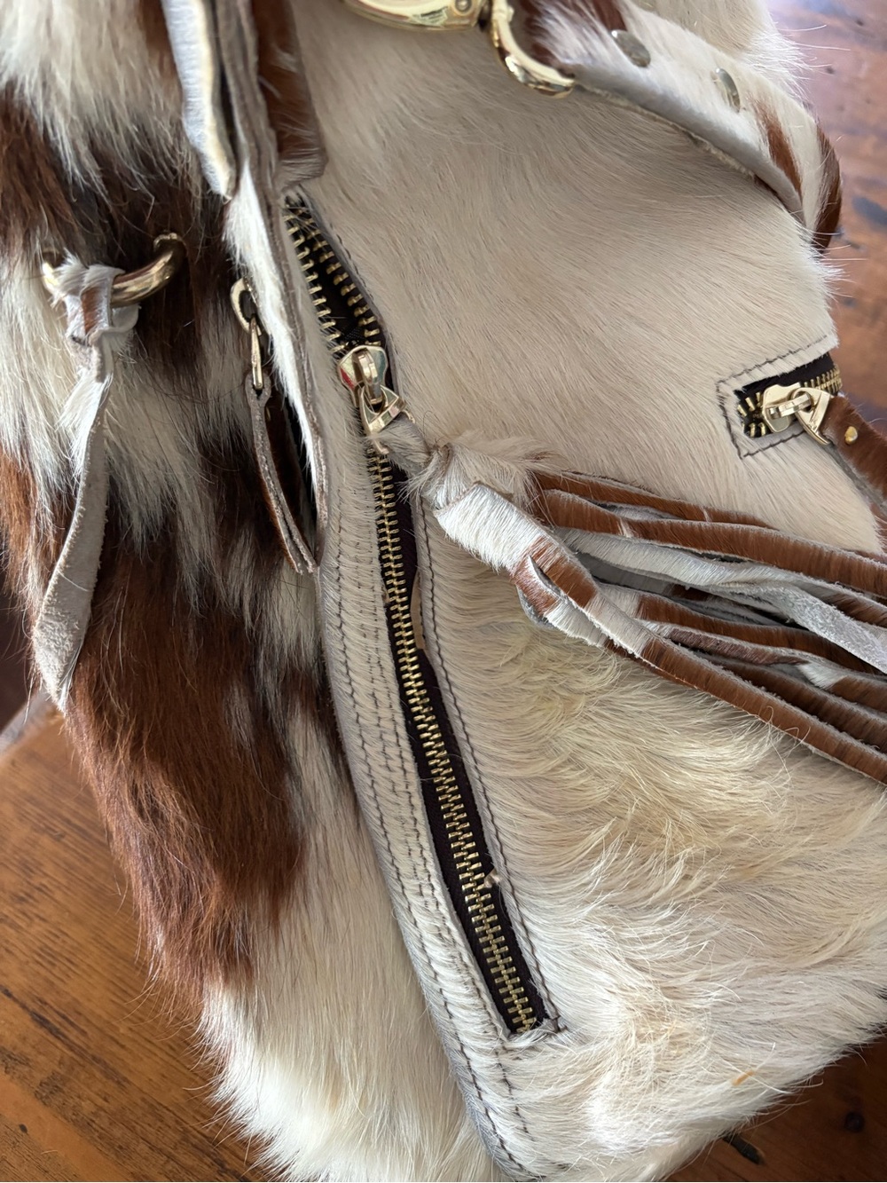 Charlie Leather Genuine Hair-on-Hide Cowhide Fringe Shoulder Bag Brown White - Picture 9 of 14
